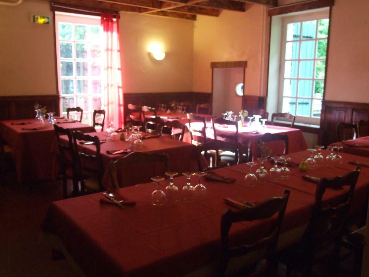 L'Auberge De La Foret Mervent Eksteriør billede